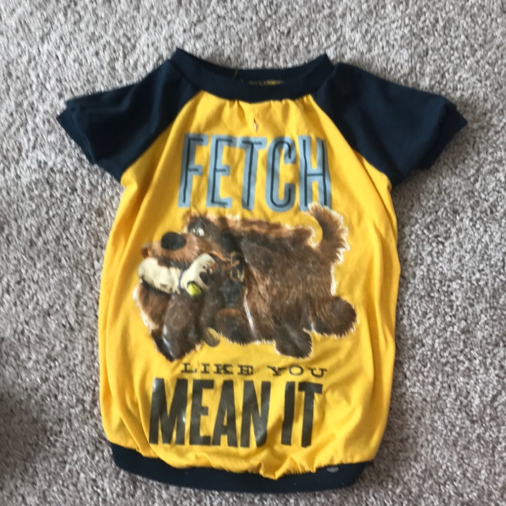 🐶Secret life of pets L dog T-shirt!